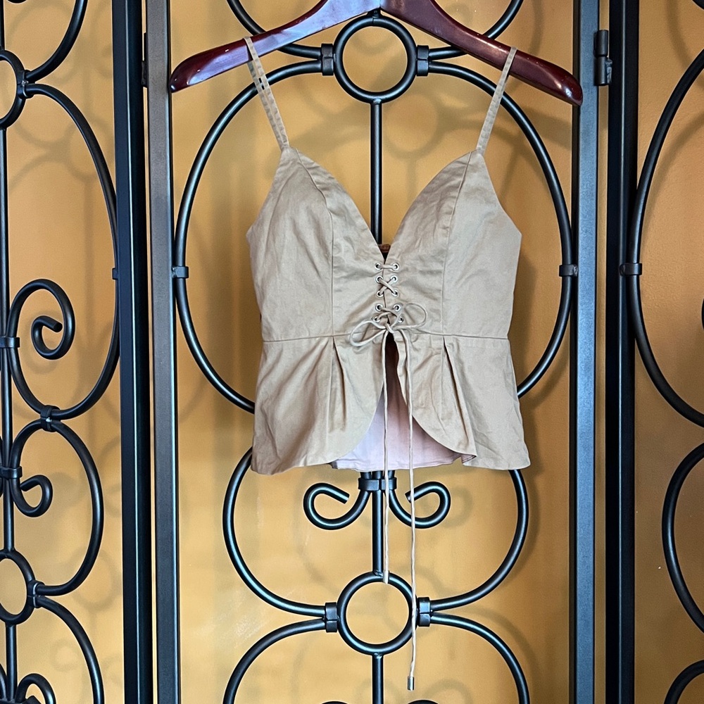 MAJORELLE Gibson Top - Picture 3 of 13